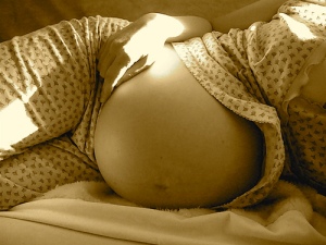 pregnant_belly_pic